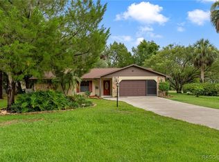 4856 S Driftwood Way, Homosassa, FL 34448