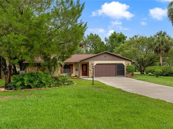 4856 S Driftwood Way, Homosassa, FL 34448