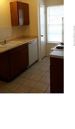 3rd image of 3310 Normand Dr