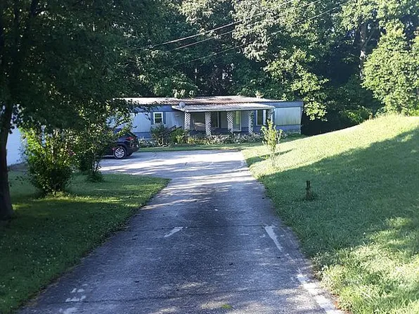 3158 S Grundy Quarles Hwy, Gainesboro, TN 38562