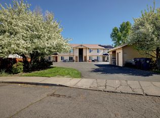 2012 NE Neil Way, Bend, OR 97701