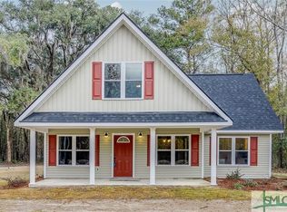 27 Johnson Dr, Riceboro, GA 31323