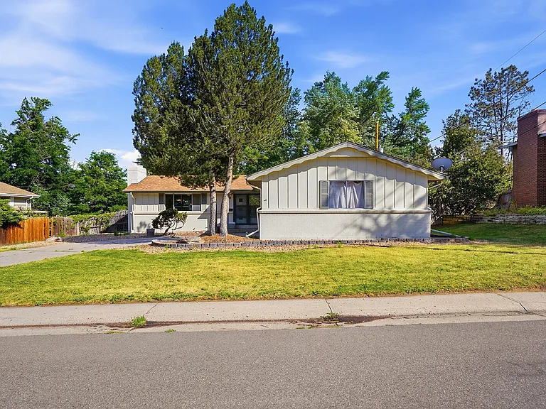 3260 E Maplewood Ave — Photo 44