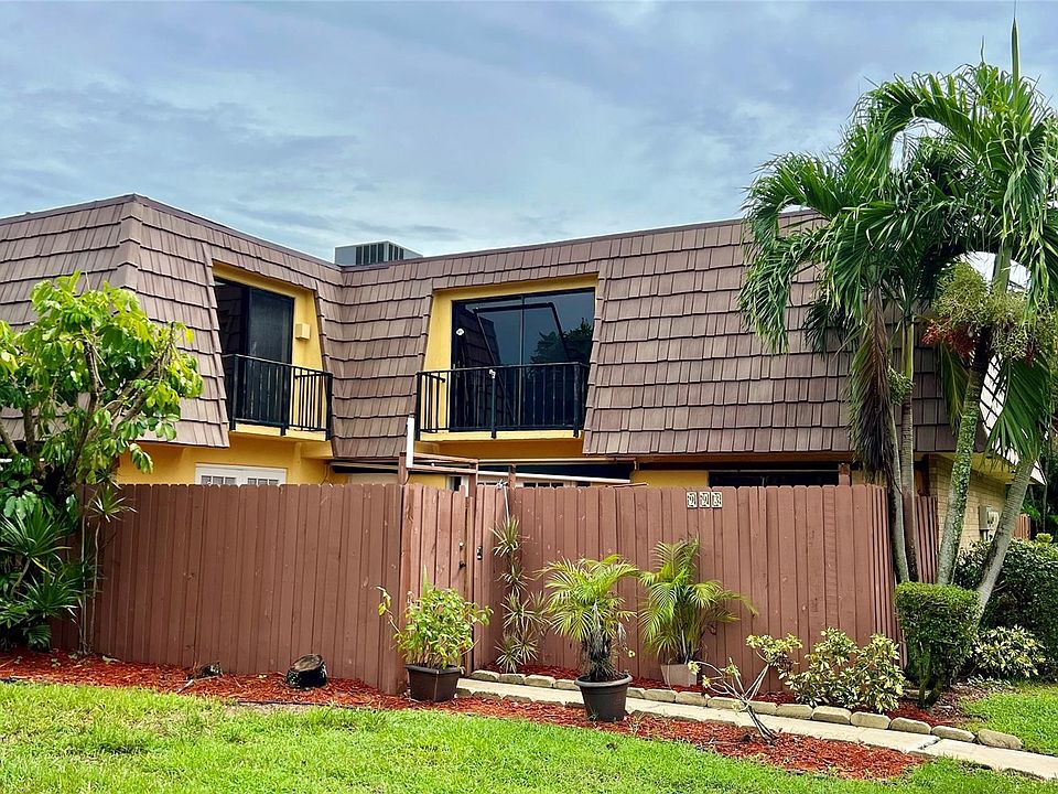 1st image of 993 Springdale Circle #993