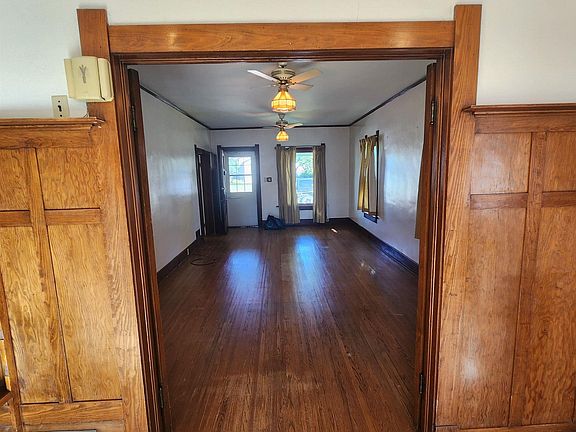 5th image of 708 Blair Ave