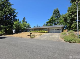 10016 SE 11th Street, Vancouver, WA 98664