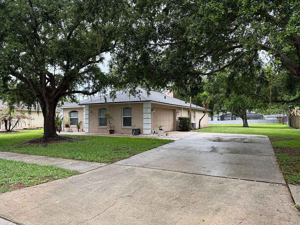 1st image of 43 Spinnaker Cir