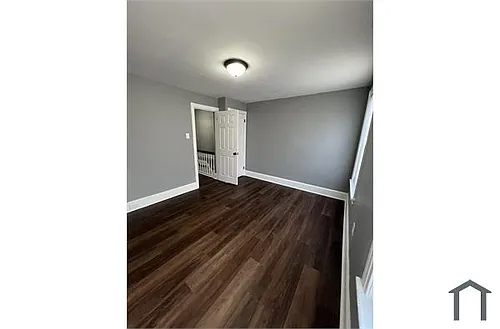 6049 N Norwood St #6049 Photo 1
