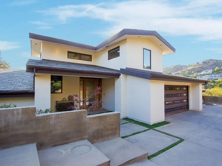 27091 Sea Vista Dr — Photo 3