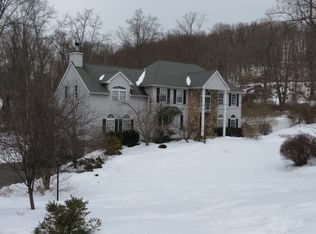 65 Ridge Rd, Hackettstown, NJ 07840