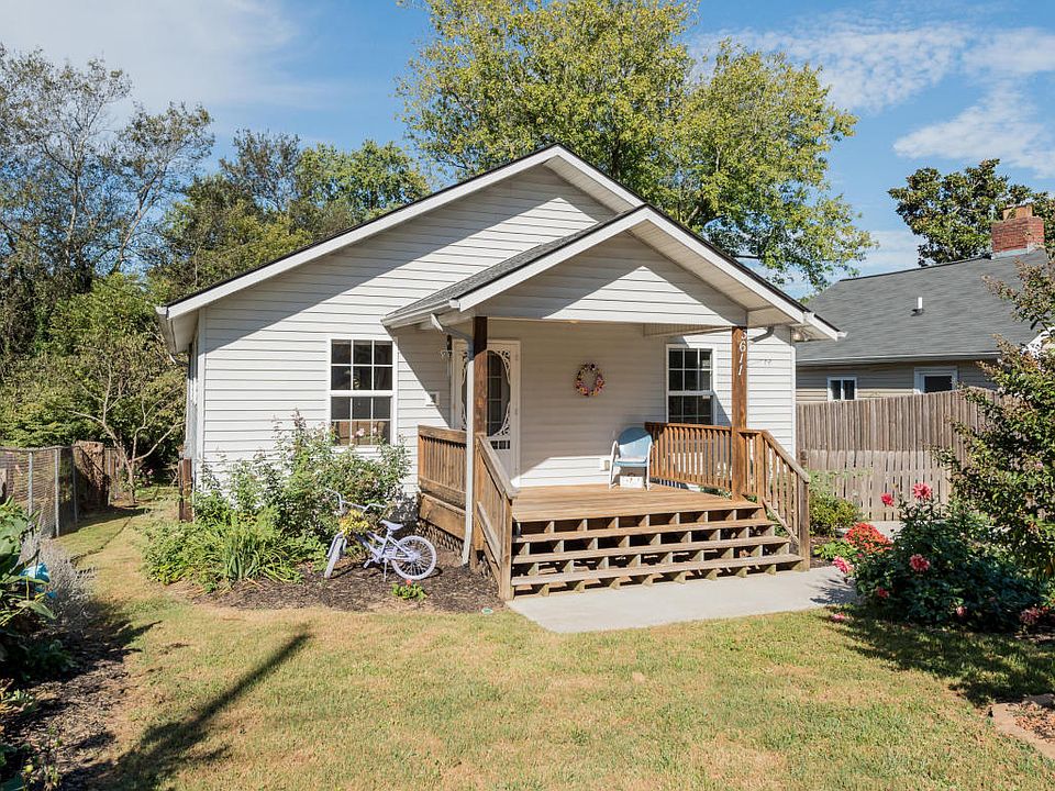 1st image of 3611 Alpine Dr