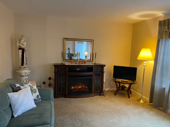 63 Walker Road, Lamoine, ME 04605