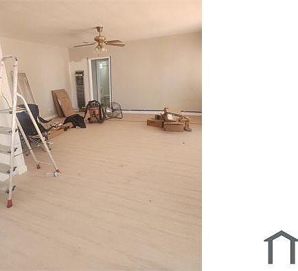 2nd image of 3288 Lewis Ave #A