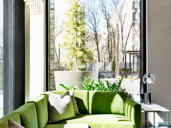 54 Crown Street image 25 of 40