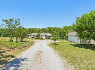 160 Allison Rd, Cowpens, SC 29330