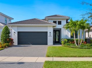 4909 Surfside Cir, Lakewood Ranch, FL 34211