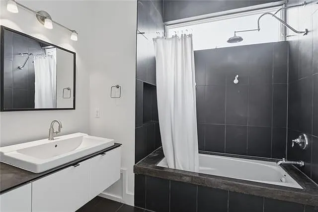 5301 Laurel St #A — Photo 13