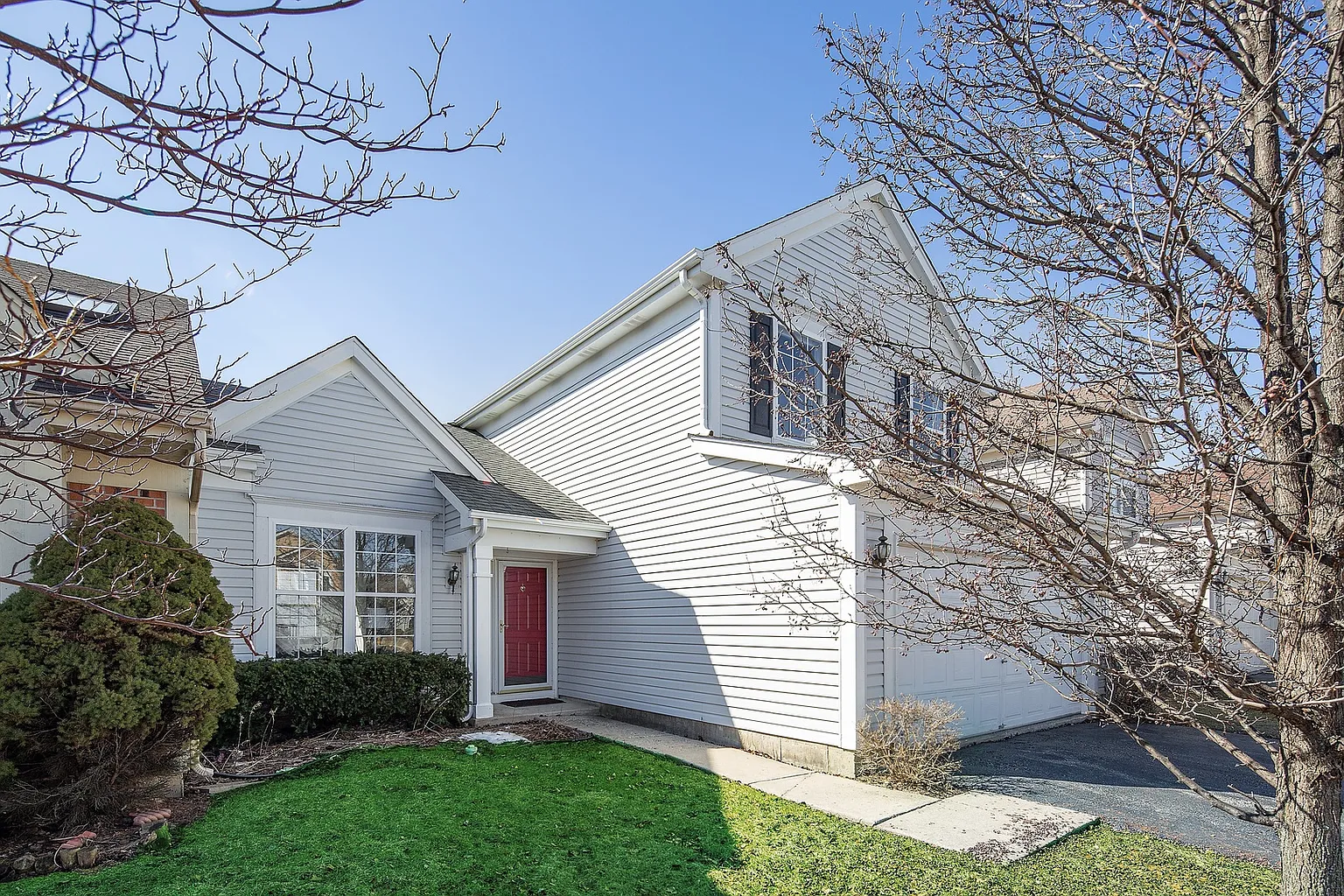1313 Manchester Dr photo 1