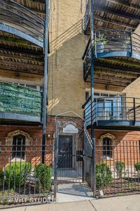 3100 W Addison St APT 1D, Chicago, IL, 60618