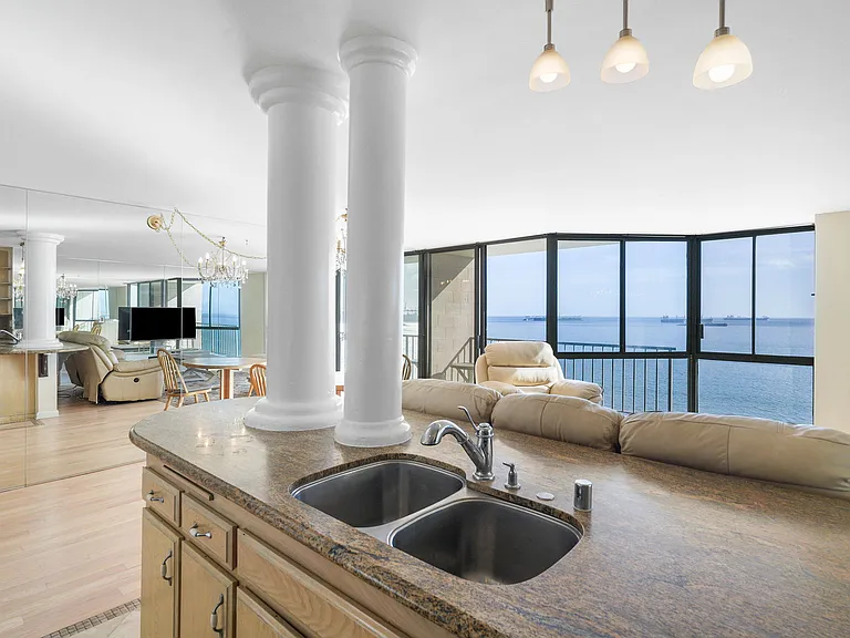 1750 E Ocean Blvd #707 — Photo 13