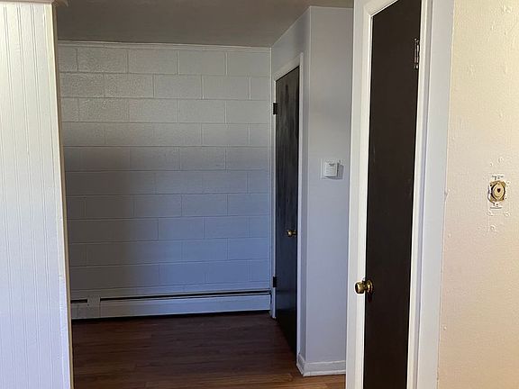 5th image of 208 E Saint Joseph St APT 5