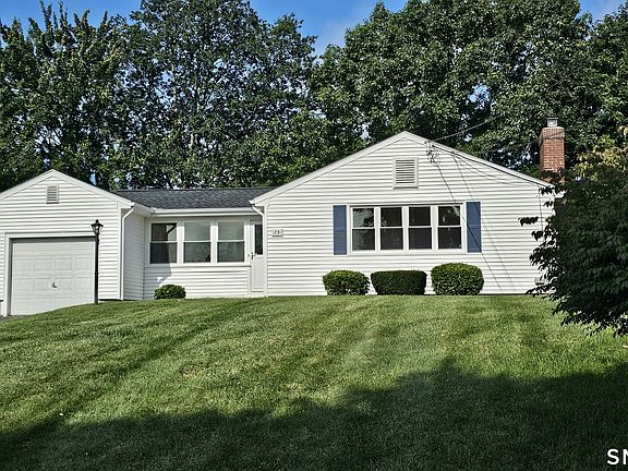 2nd image of 73 Knollwood Road
