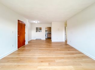 11 Hodges Ave APT 10, Quincy, MA 02171