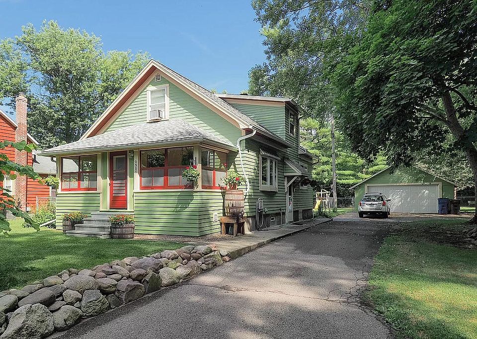 1st image of 2507 Schippers Ln