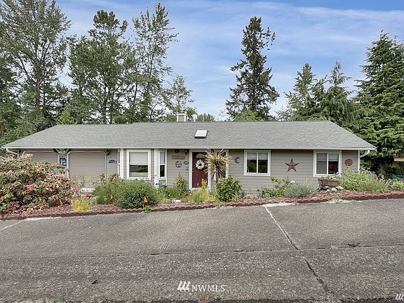 2nd image of 3806 S 284th Pl