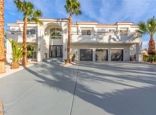 2108 Grand Island Ct, Las Vegas, NV 89117