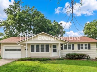 8104 E 90th Ter, Kansas City, MO 64138