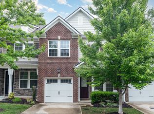 1015 Livingstone Ln, Mount Juliet, TN 37122