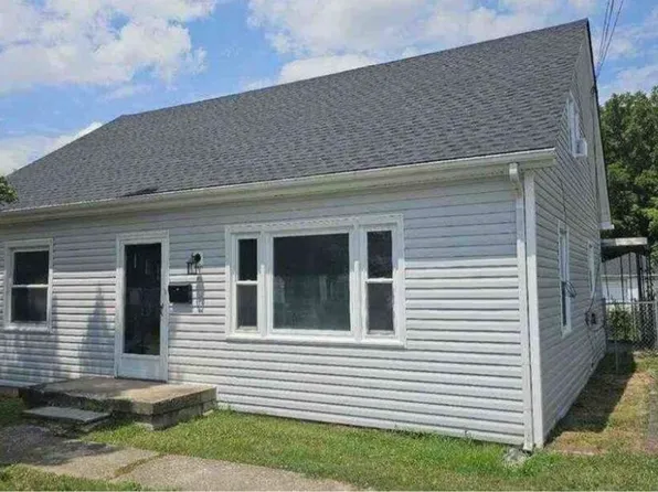 115 Clair St, Versailles, KY 40383