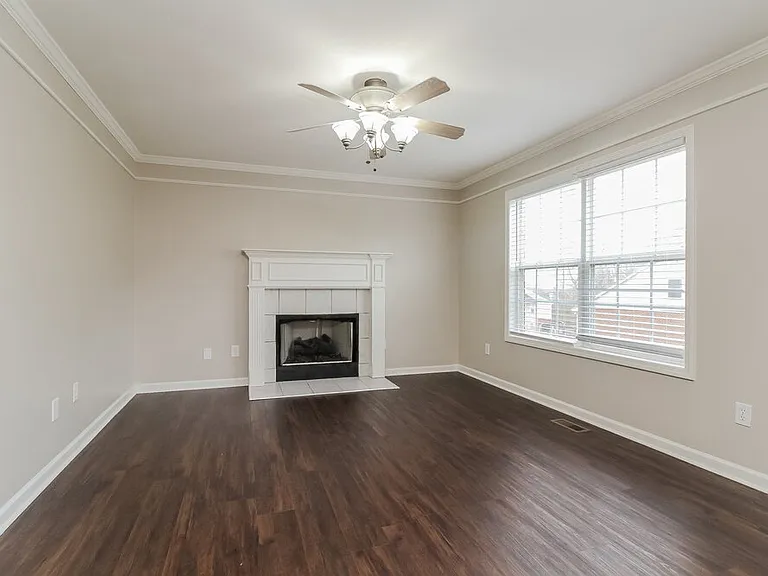 3609 Bentfield Dr — Photo 4