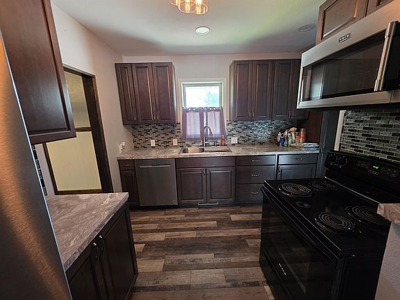 4th image of 1409 Norris Ave