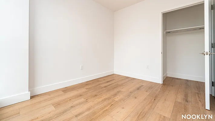 Bedroom, photo 3