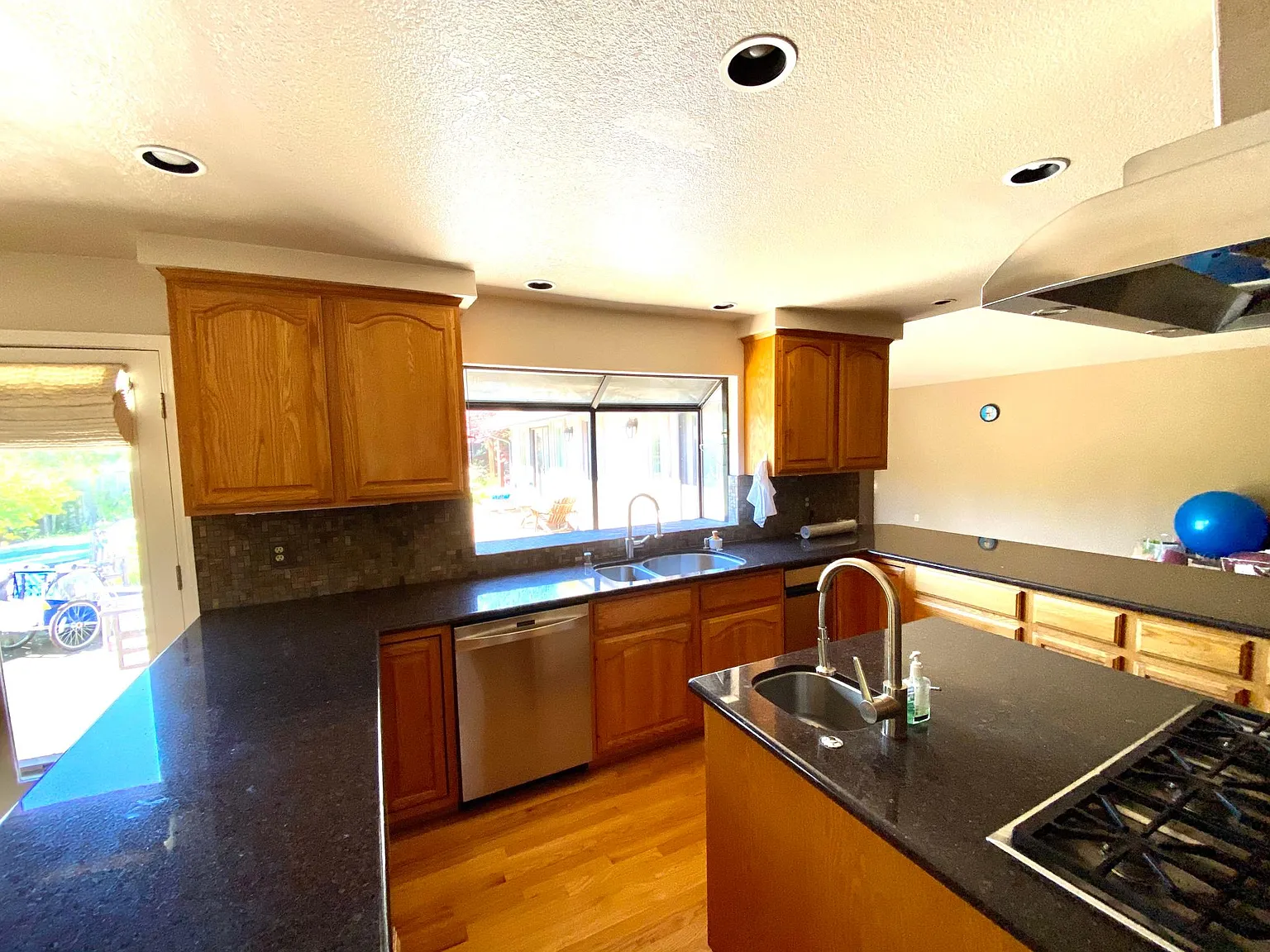 135 Wilson Rd — Photo 2
