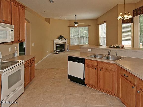 5th image of 2872 Westberry Hideaway Ct