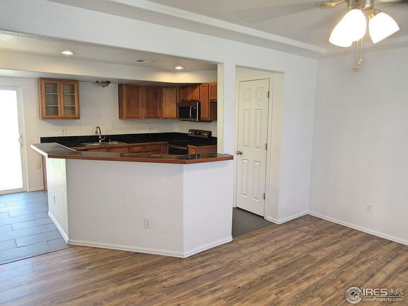 5th image of 2837 40th Avenue Ct