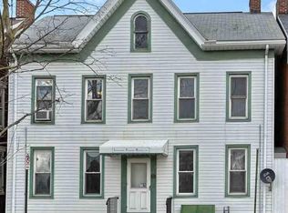 214 York St FLOOR 1, Hanover, PA 17331