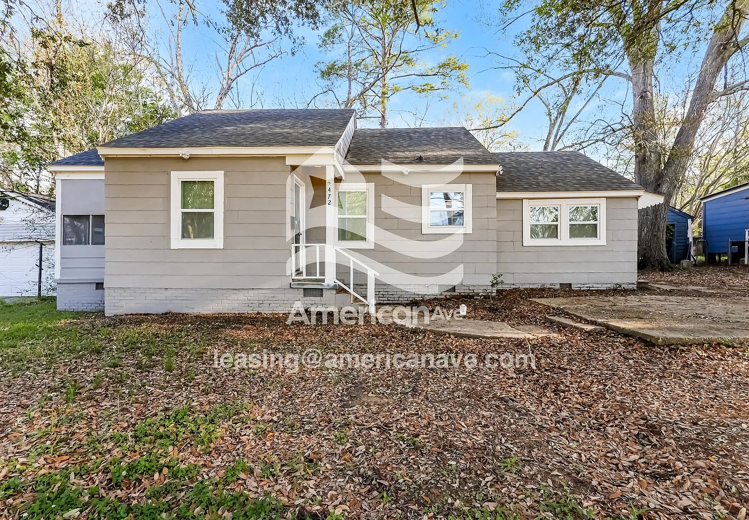 2 bed, 1.0 bath, 1042 sqft, $1,259 — Photo 1