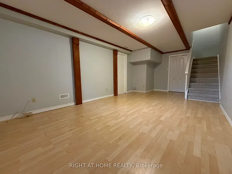 41 Edgemere Dr — Photo 13