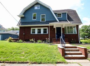 1 Beech St, Rutherford, NJ 07070