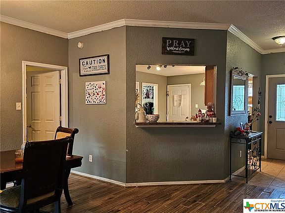 4th image of 2403 Jake Dr