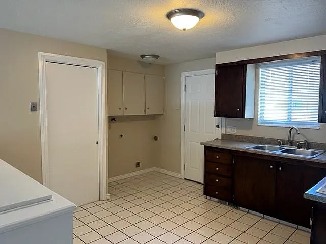 2 bed, 850 sqft, $1,550 — Photo 4