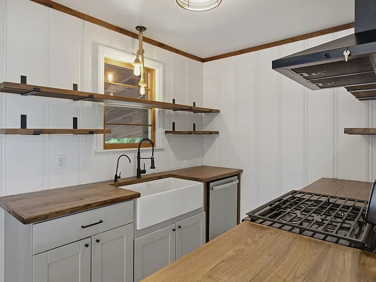 2923 Dunmore Dr — Photo 16