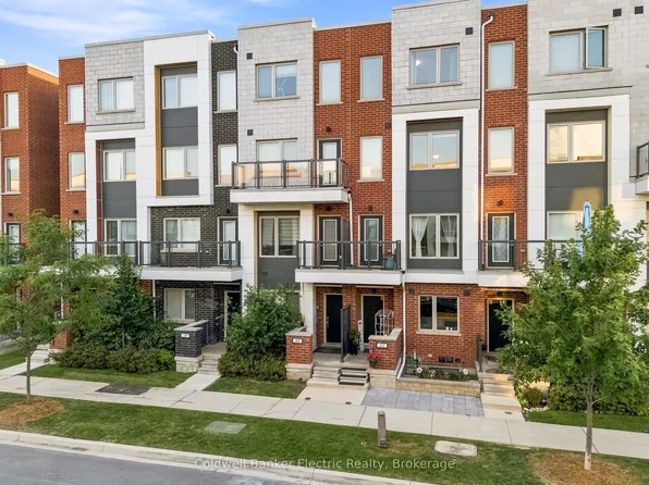 42 William Duncan Rd, Toronto, ON M3K 0C5