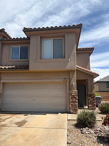 2488 Manzoni Rd Photo 1