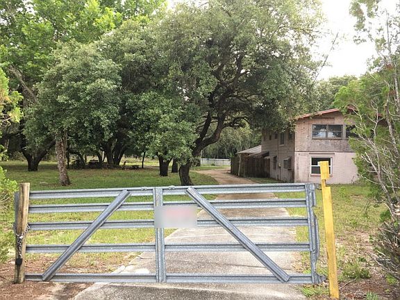 3rd image of 11751 Minnieola Dr
