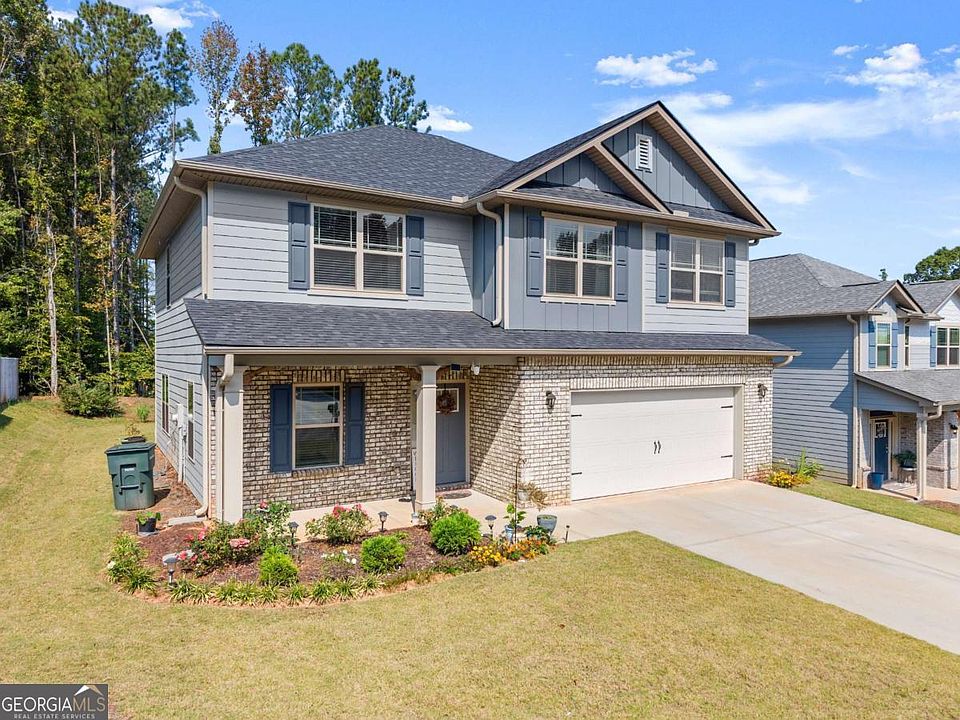 1st image of 245 Magnolia Villas Dr